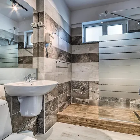 Little Loft No15 *