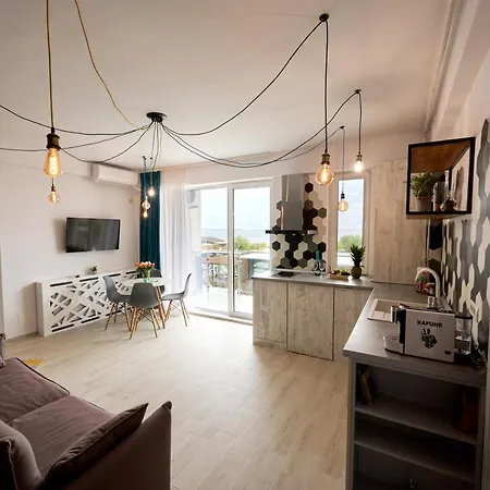 Little Loft No15 *