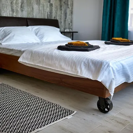 Little Loft No15 *